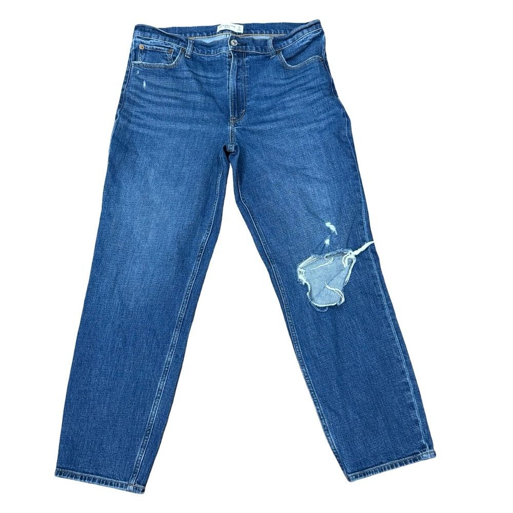 Abercrombie & Fitch Women’s The Mom High Rise Jeans Size 31 Dark Wash